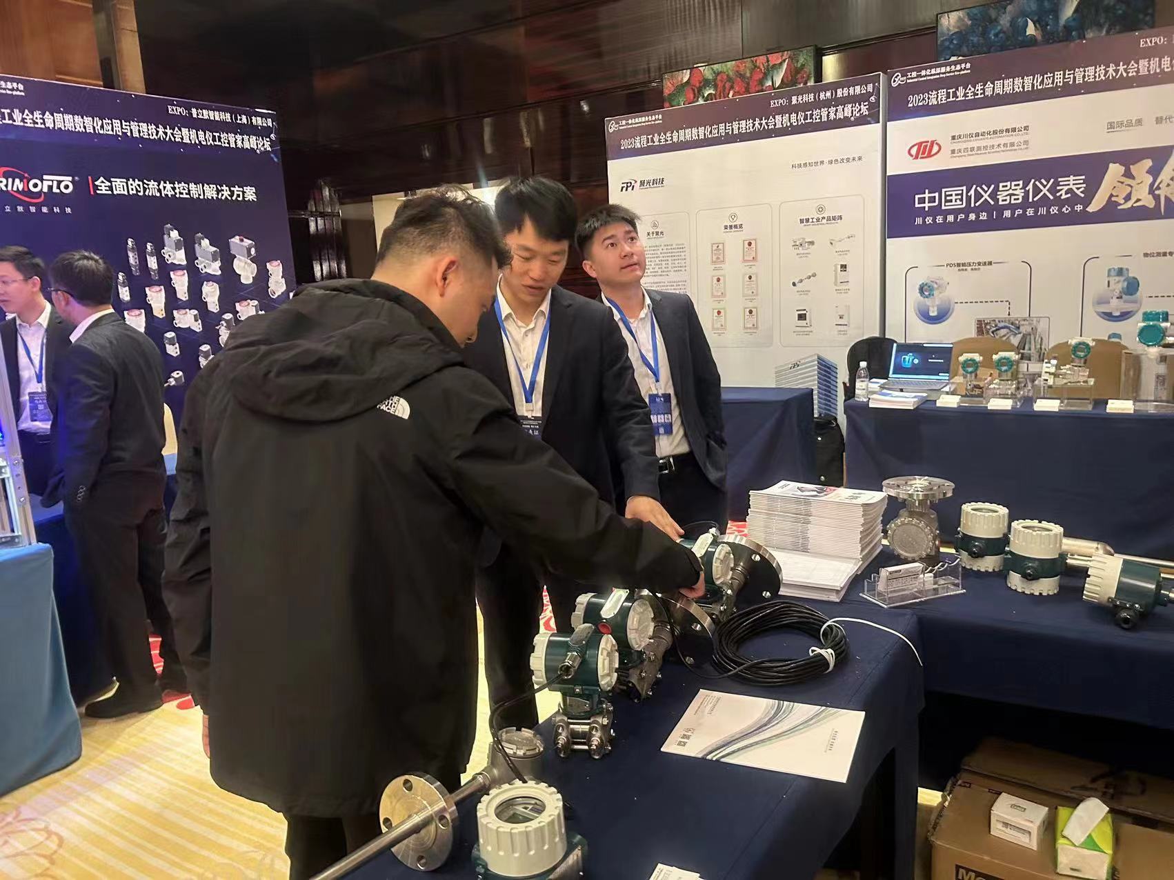 3d7d83517a6cf7a471d74ad3c1477e8